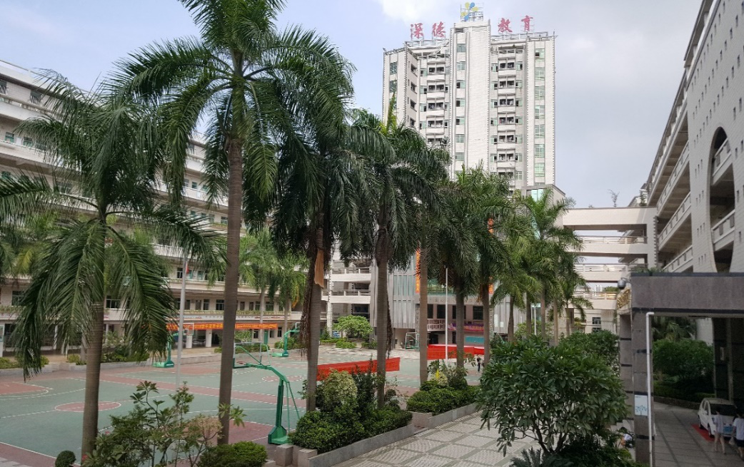 学校太阳能热水器